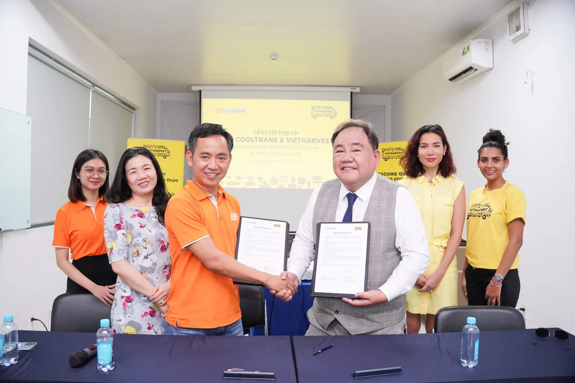 VietHarvest Partners with ABA Cooltrans to Enhance Food Transportation